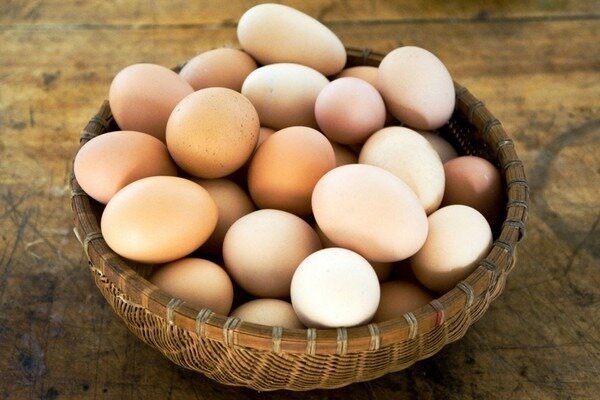 A tojásokat 10 percig főzzük a víz forrásától kezdve (Fotó: sharetisfy.com) [/ caption]