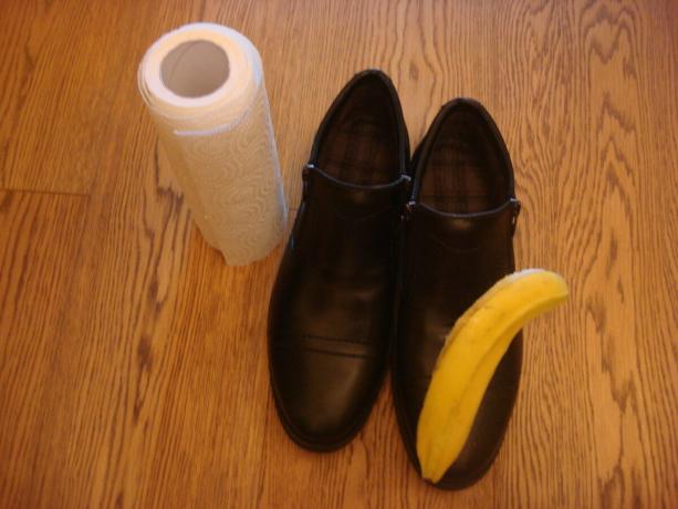 Kép venni a szerző (lengyel cipő hámlik le egy banán)