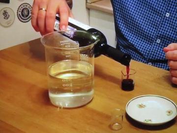 Miért vizet nem lehet meghatározott természetes borok (száraz és félédes borok)